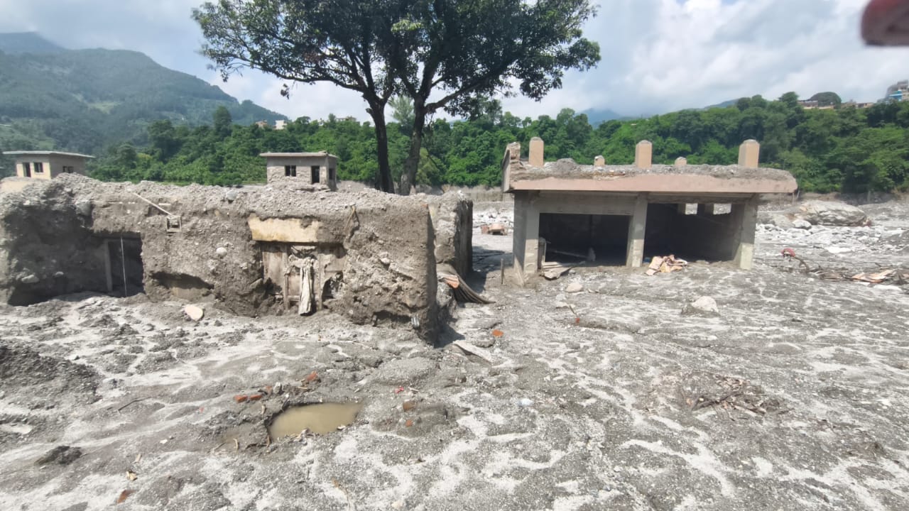 Rasuwa — photograph from Cry for Nepal